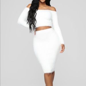Fashion Nova- Feel the Fuzzy Skirt Set